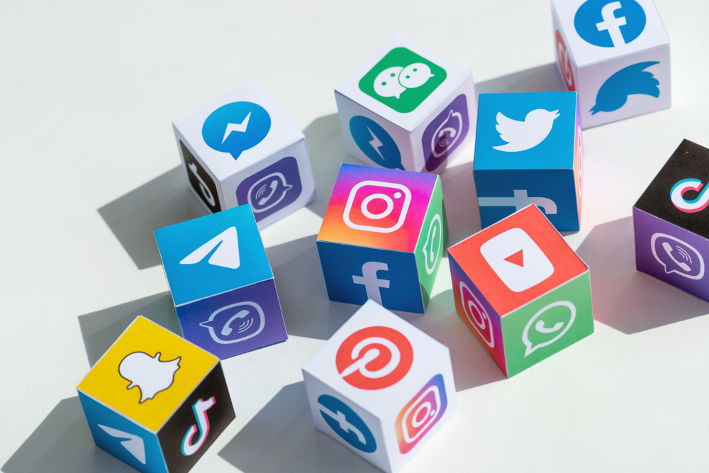 Maximisez votre présence en ligne avec l’Optimisation des médias sociaux (SMO) : Un guide détaillé pour améliorer votre présence en ligne.